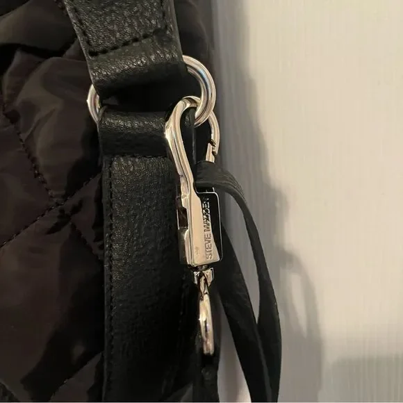 Steve Madden Large Quilted Duffel Bag - Picture 5 of 7